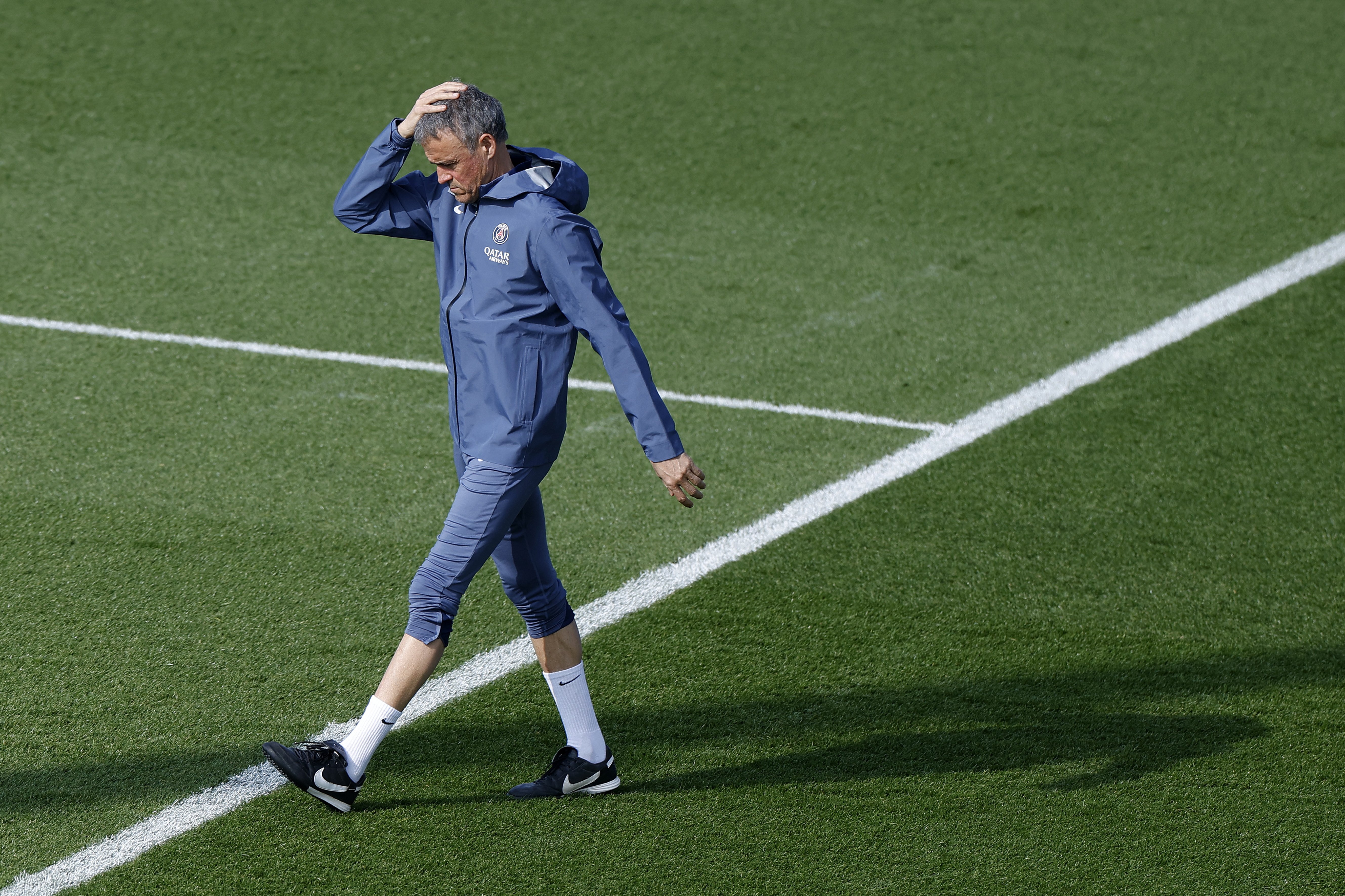 冲刺阶段曼城内部沟通今晨巴黎圣日耳曼备战荷甲,网友:金州勇士伤情更新备战中超的简单介绍 冲刺阶段曼城内部沟通今晨巴黎圣日耳曼备战荷甲,网友:金州勇士伤情更新备战中超的简单介绍